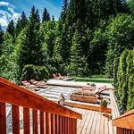 Hideway Chalet Gamsglueck With Pool And Sauna