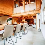 Horská chata Hideway Chalet Gamsglueck With Pool And Sauna Waidring
