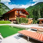 Horská chata Hideway Chalet Gamsglueck With Pool And Sauna *